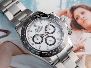 Read more about the article Chronograph: Mit Jelent és Hogyan Működik?