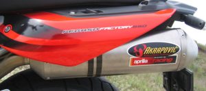 Read more about the article Minden, amit a fűzött motorról tudni érdemes